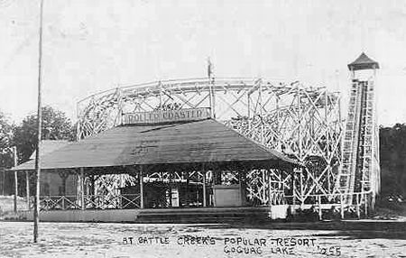 Liberty Amusement Park - Roller Coaster